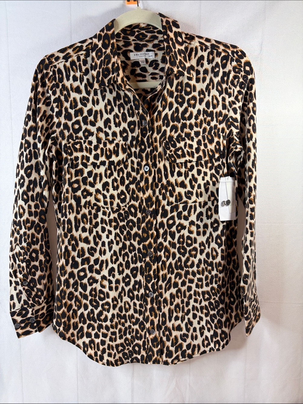 NWT Equipment Femme Slim Signature 100% Silk Leopard Print Blouse XS